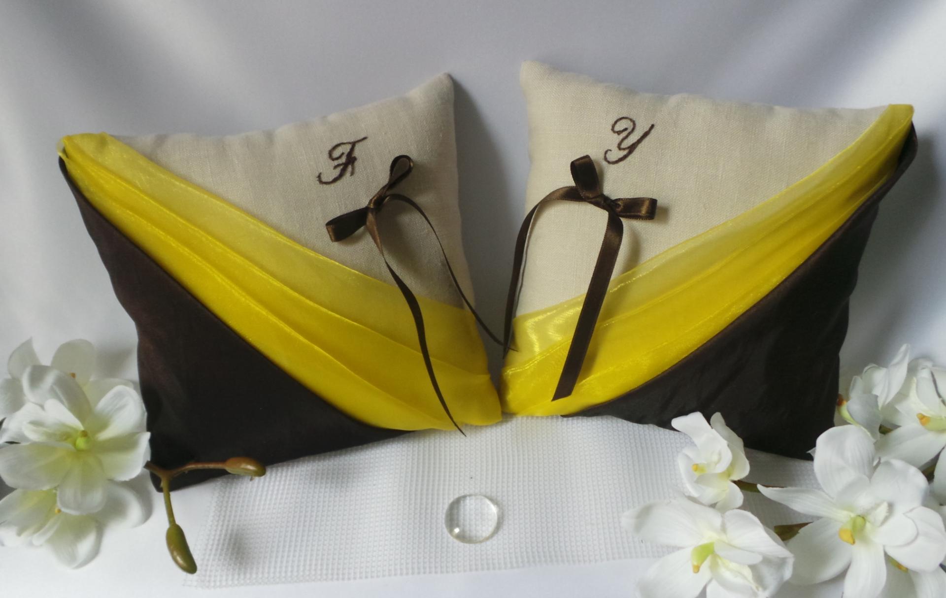 Coussin mariage chocolat jaune base en lin