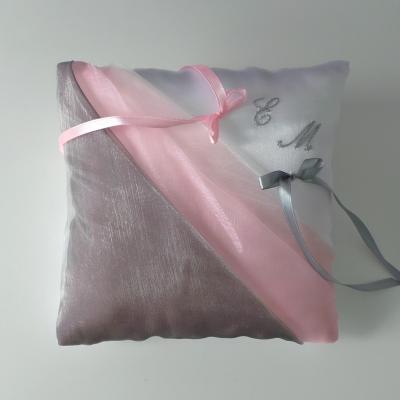Coussin alliance gris et rose pastel personnalisé fait main