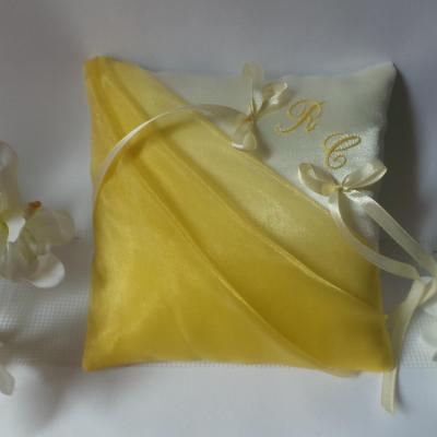 Coussin mariage jaune